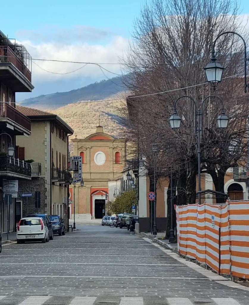 Municipio & Piazza (comunità di Moiano)